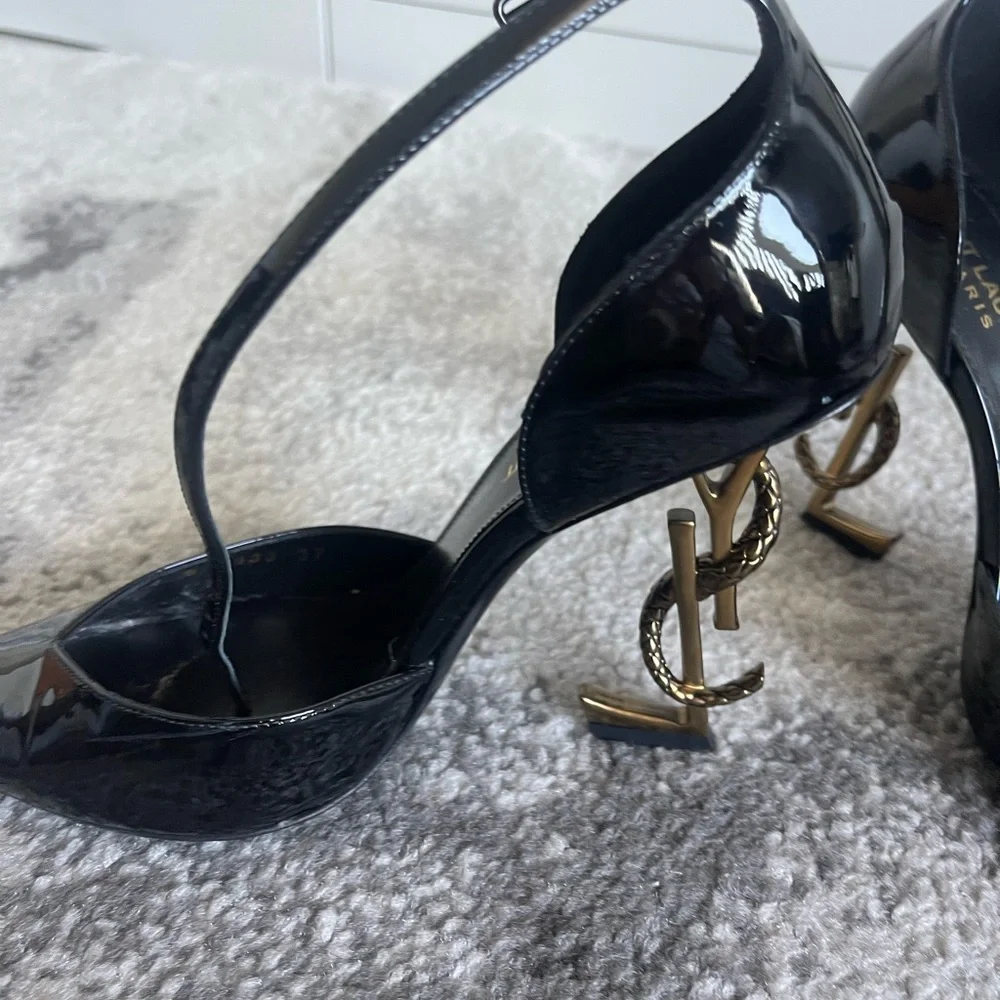 YSL Heels - Picture 5 of 7